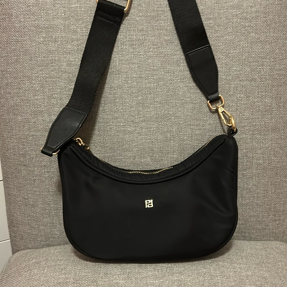 Princess Poly Nylon Crossbody EUC